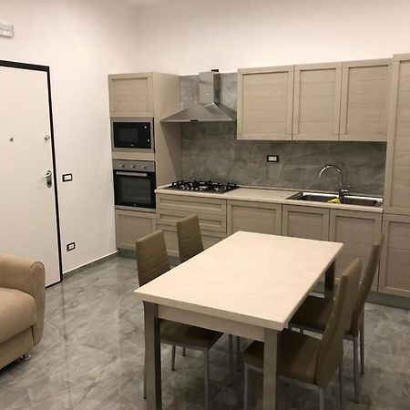 레조디칼라브리아 13 Minuti Dal Centro B&B 외부 사진