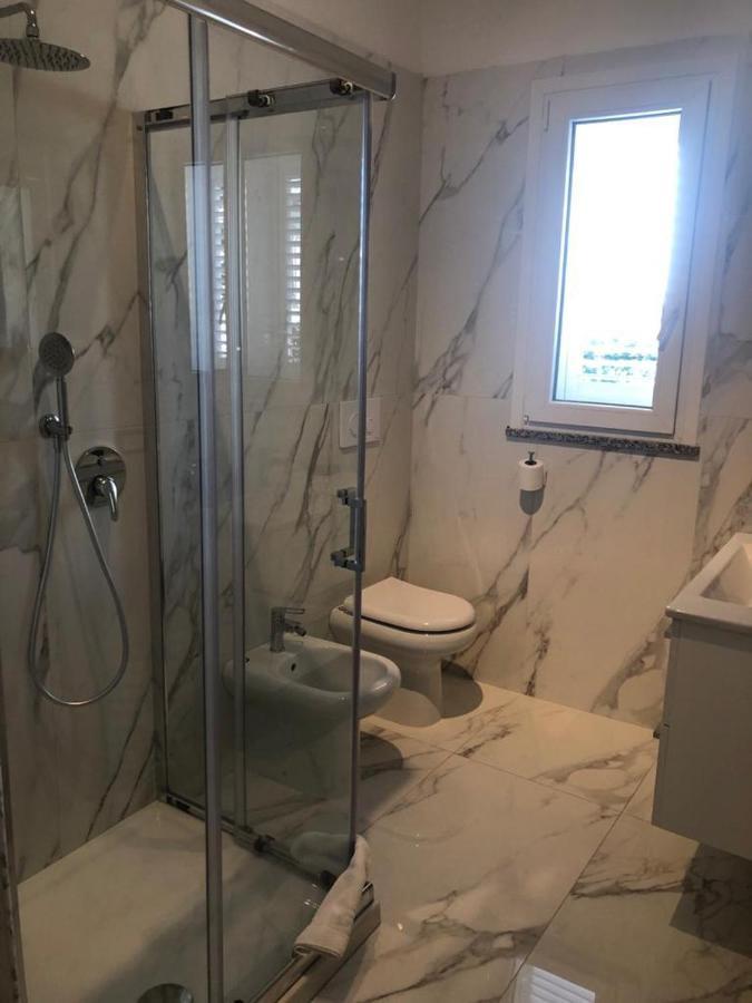 레조디칼라브리아 13 Minuti Dal Centro B&B 외부 사진